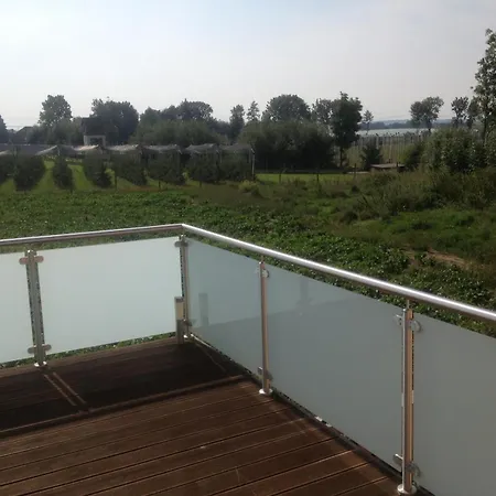 Appartement Spacious Near Linz, Wels & Marchtrenk *