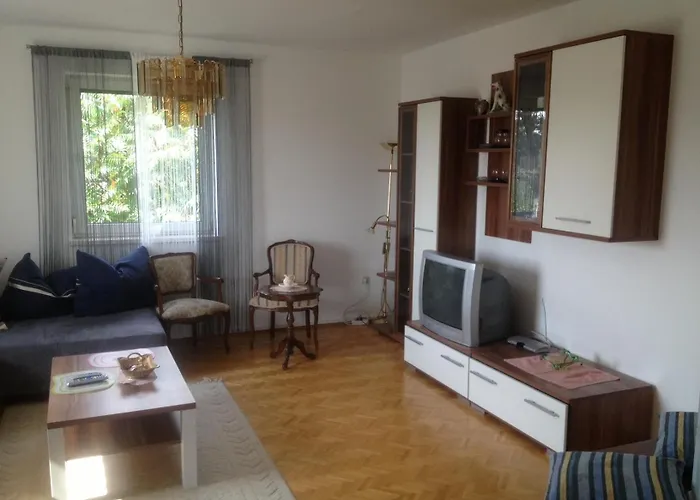 Spacious Near Linz, Wels & Marchtrenk * Buchkirchen