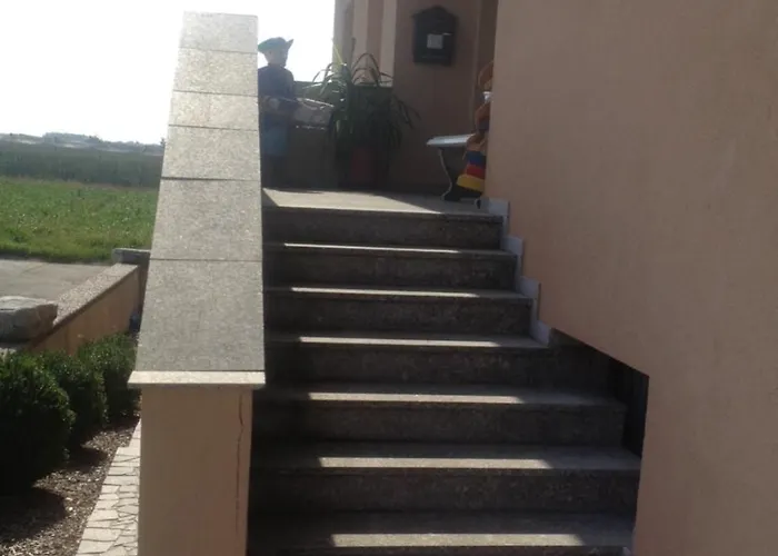 Spacious Near Linz, Wels & Marchtrenk